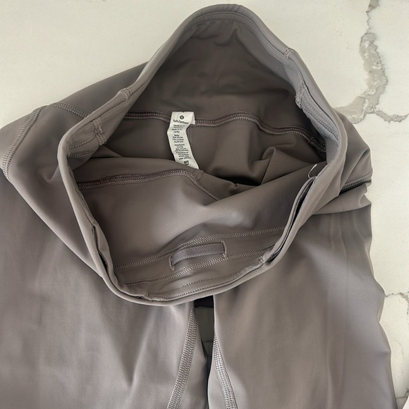 Lululemon Speed Wunder Tight Leggings Grey White size 4 - Picture 4 of 9